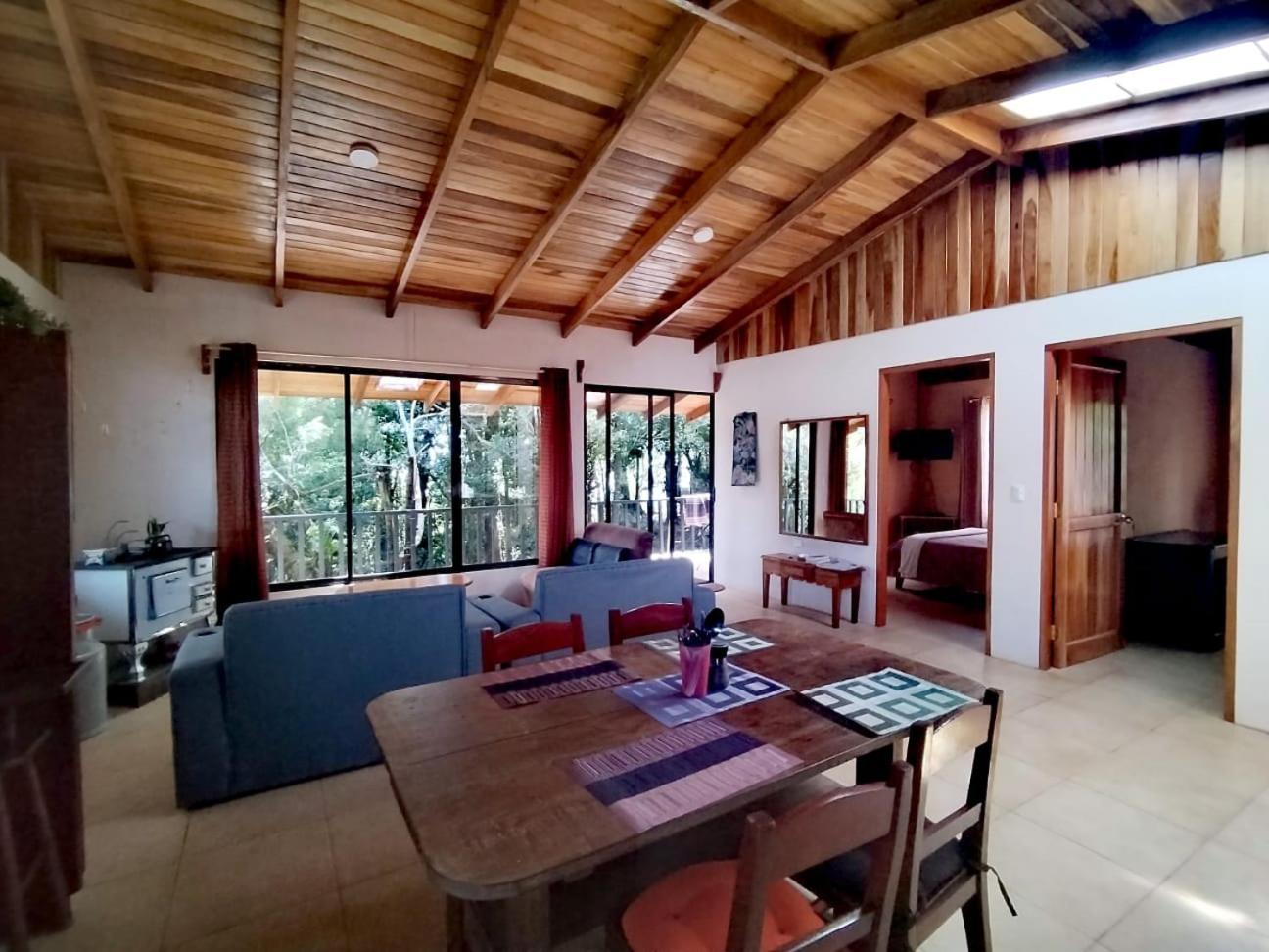 Casa De Montana Tica Linda Villa Monteverde Luaran gambar