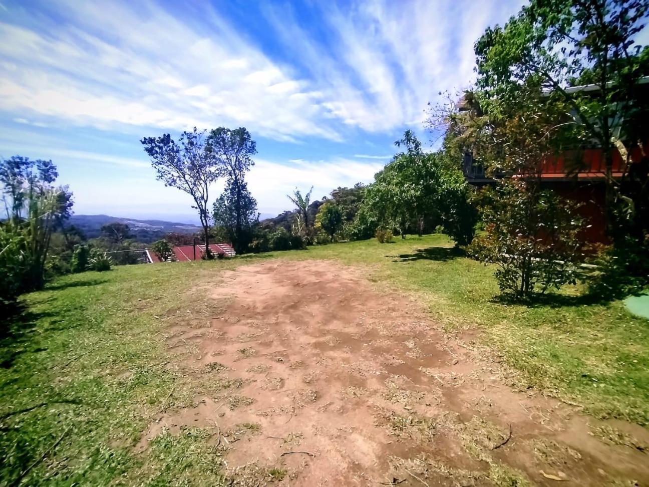 Casa De Montana Tica Linda Villa Monteverde Luaran gambar